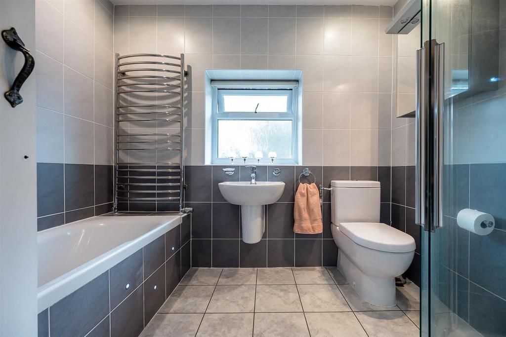 Family bathroom
