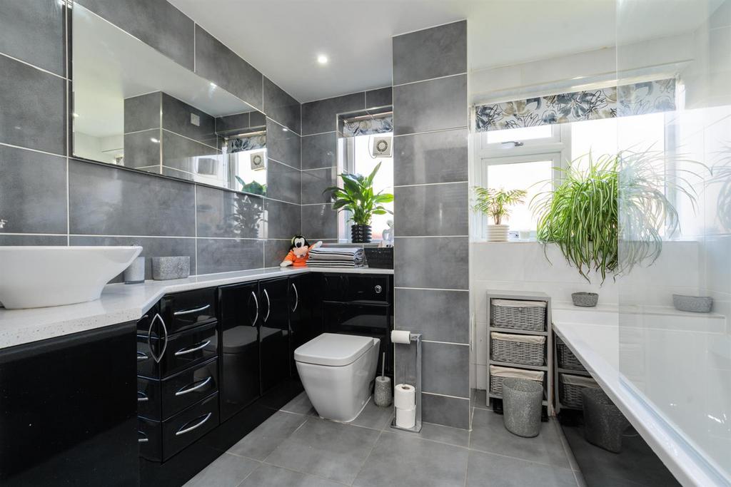 Flat 1 Parklands 1.jpg
