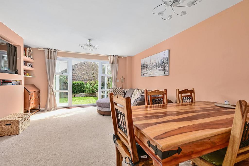 Living/Dining Room