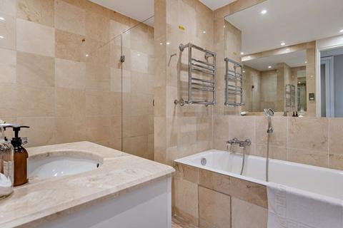 1 bedroom apartment to rent, 39 Westferry Circus, London, E14