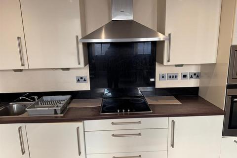 2 bedroom apartment to rent, Albion House, 4 Hick Street, Bradford