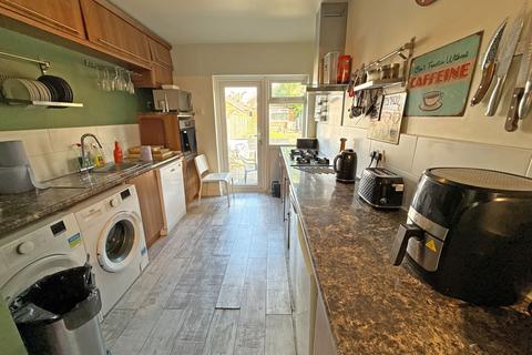 3 bedroom semi-detached house for sale, Acheson Road, Shirley, B90 2JA