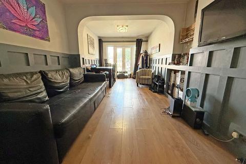 3 bedroom semi-detached house for sale, Acheson Road, Shirley, B90 2JA