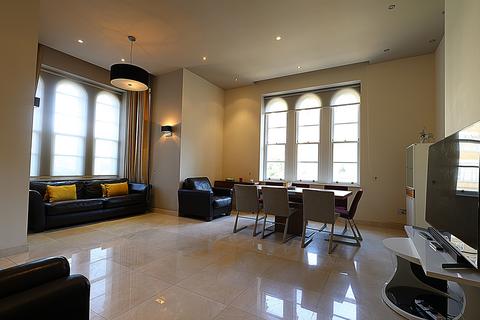 undefined, Princess Park Manor, Royal Drive, London N11
