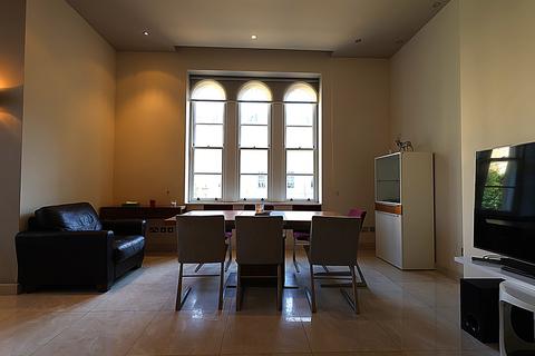 undefined, Princess Park Manor, Royal Drive, London N11