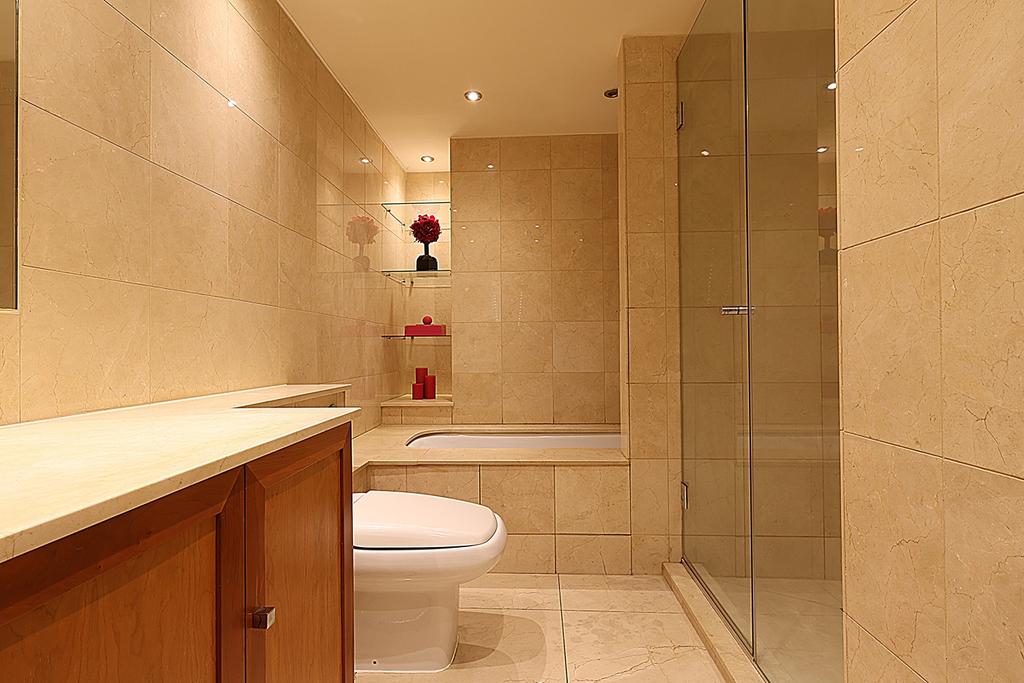 Ensuite (Bedroom 2)
