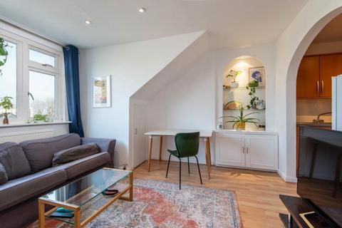 1 bedroom apartment to rent, Parkhill Road, Belsize Park, NW3