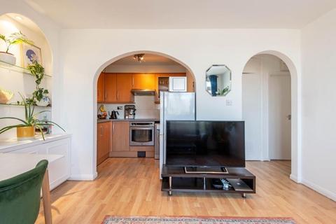 1 bedroom apartment to rent, Parkhill Road, Belsize Park, NW3