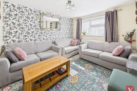 undefined, Holkham Close, Luton LU4