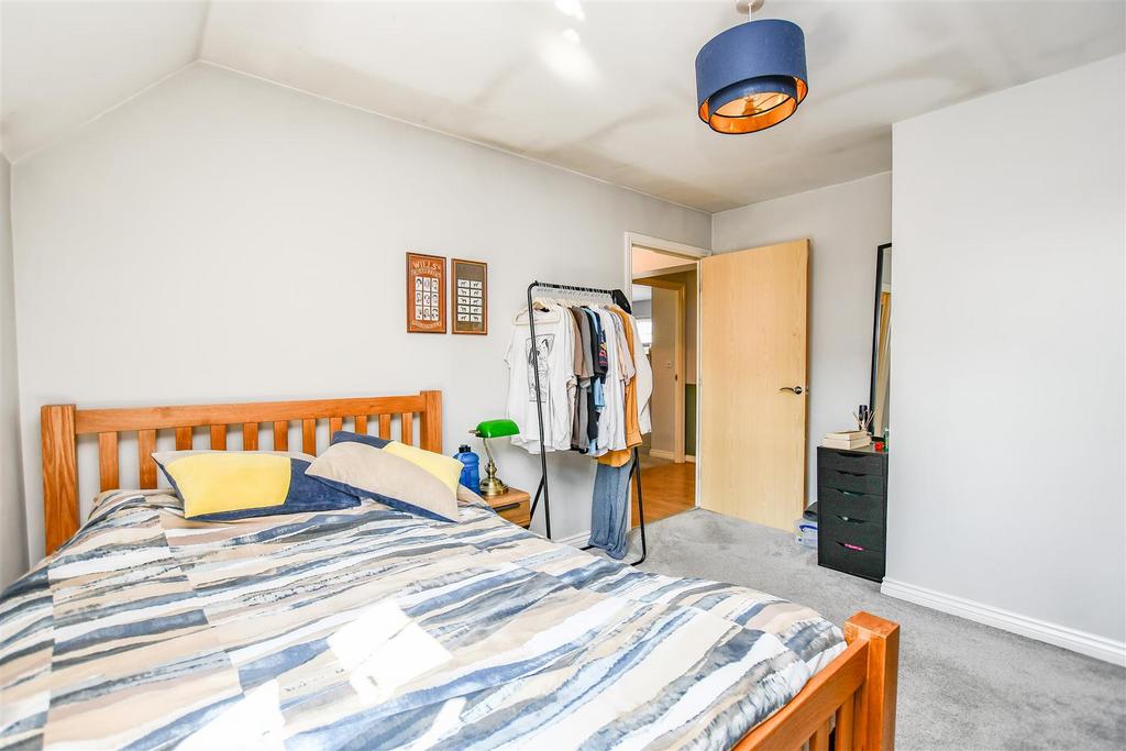 Bedroom 2.1.jpg