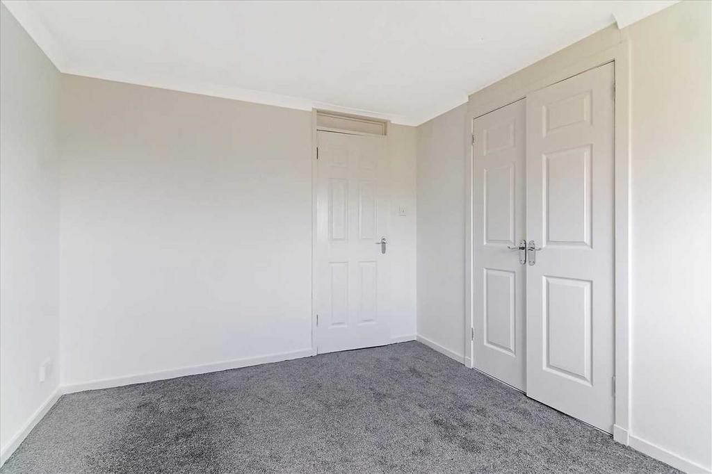 Bedroom Two (2)