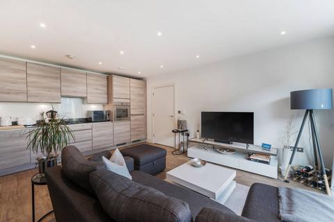 2 bedroom flat for sale, Lakeside Drive, Acton, London, NW10