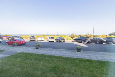 2 bedroom ground floor flat for sale, Priory Court, Percy Gardens, Tynemouth