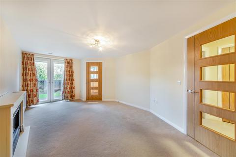 1 bedroom apartment for sale, Waverley Court, Waverley Gardens, Carlisle, CA3 9JN