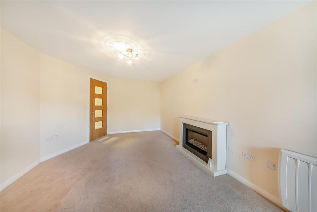 8578938-interior11.jpg