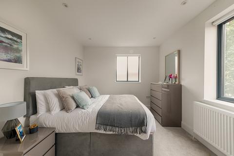 1 bedroom flat for sale, Vicarage Court, Watford, WD18 0EY