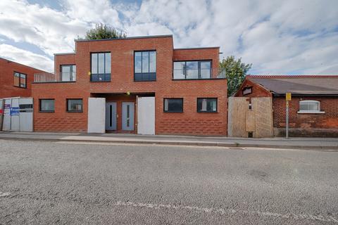 1 bedroom flat for sale, Vicarage Court, Watford, WD18 0EY