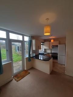 3 bedroom semi-detached house to rent, Coniston Avenue, Headington, Oxford