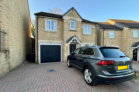 Far Hunger Hill Close, Bradford BD13