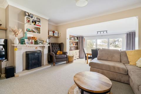 39 Bankfields, Headcorn, Ashford, TN27 9QY