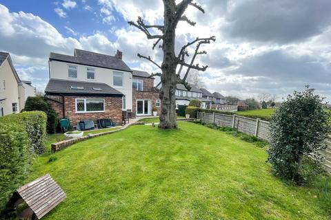 4 bedroom detached house for sale, Bredbury Green, Romiley
