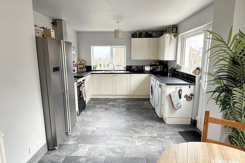 undefined, Paganel Close, Minehead TA24