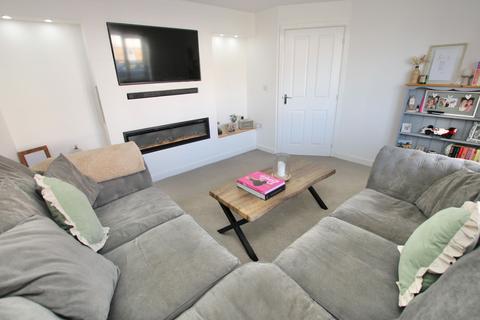 138 Central Boulevard, Aylesham, Canterbury, CT3 3GT