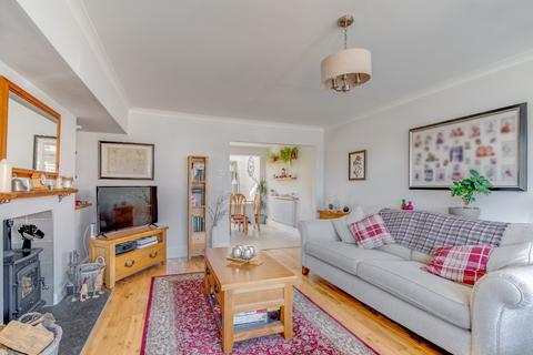 32 Gunners Lane, Studley, B80 7LU