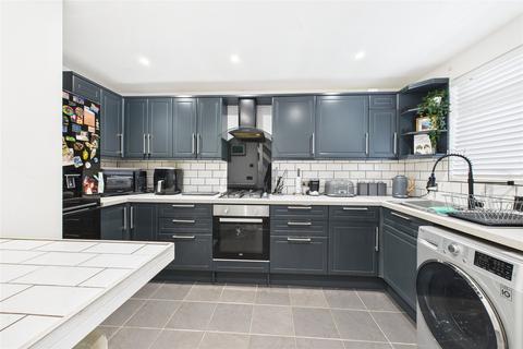 undefined, Brookhouse Road, Farnborough, Hampshire, GU14