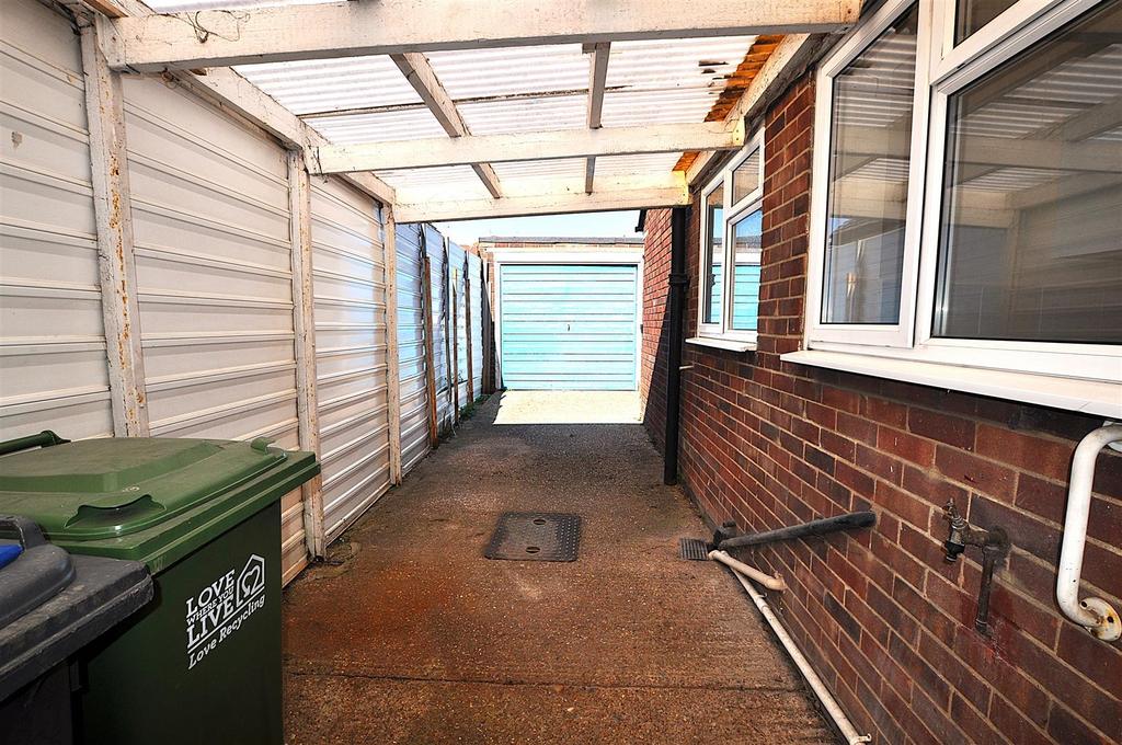 Outside covered area.JPG