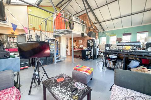 2 bedroom flat for sale, Paintworks, Brislington, Bristol