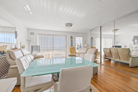 2 bedroom apartment for sale, southend on sea, southend on sea SS1