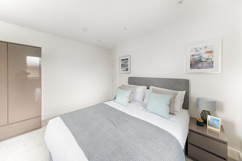 1 bedroom flat for sale, Vicarage Court, Watford, WD18 0EY