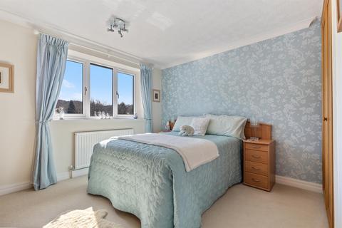 4 bedroom detached house for sale, Dukewood Road, Clayton West, HD8 9HF