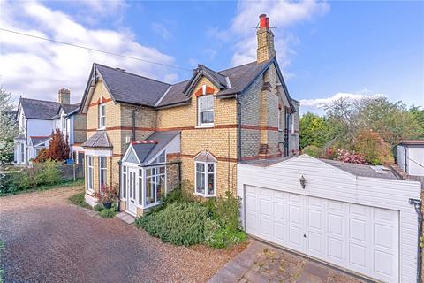 undefined, Uxbridge Road, Hampton Hill, Hampton, TW12