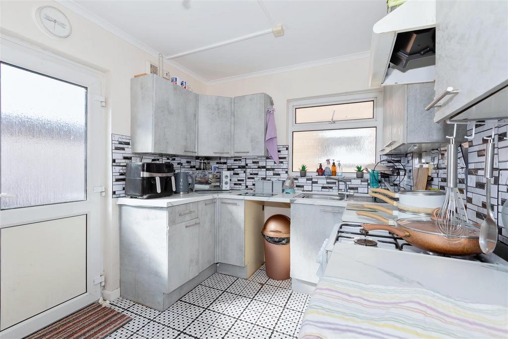 For Sale by Aspire Residential   Southview Gardens