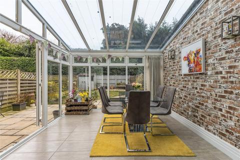 4 bedroom semi-detached house for sale, Kingsway Mews, Farnham Common, SL2