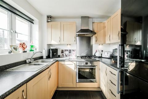 Flat 18, Hawthorn Court Herent Drive, Ilford, IG5 0HA