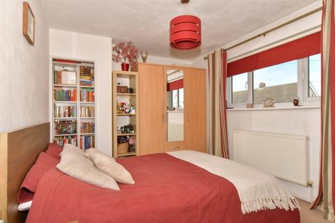 58 Wilberforce Way, Gravesend, DA12 5DQ