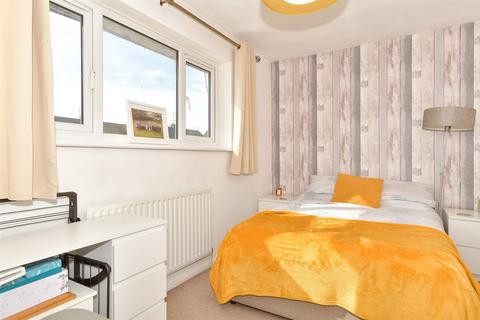58 Wilberforce Way, Gravesend, DA12 5DQ
