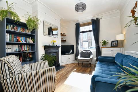 36 Stapleton Street, Salford, M6 7WG