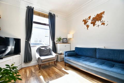 36 Stapleton Street, Salford, M6 7WG