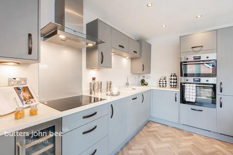4 bedroom semi-detached house for sale, Lichfield Street, Stafford