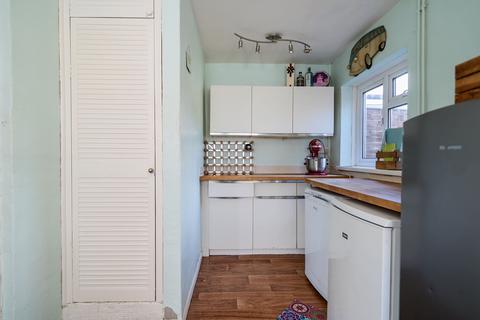 2 bedroom semi-detached house for sale, Warren Road, Surrey GU7