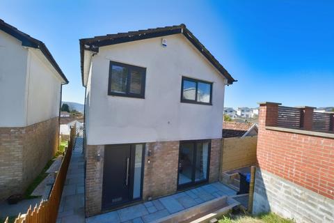 70 Brecon Rise, Pant, Merthyr Tydfil, CF48 2EF