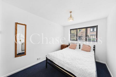 Flat 21, Tyndal Court Transom Square, London, E14 3TQ
