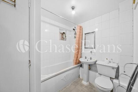 Flat 21, Tyndal Court Transom Square, London, E14 3TQ