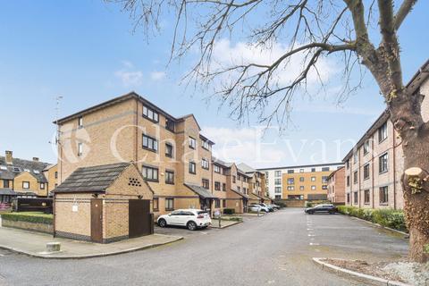 Flat 21, Tyndal Court Transom Square, London, E14 3TQ