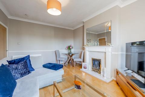 61 Aros Drive, Glasgow, G52 1TN