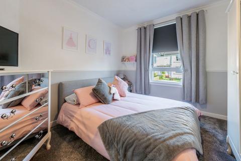 61 Aros Drive, Glasgow, G52 1TN